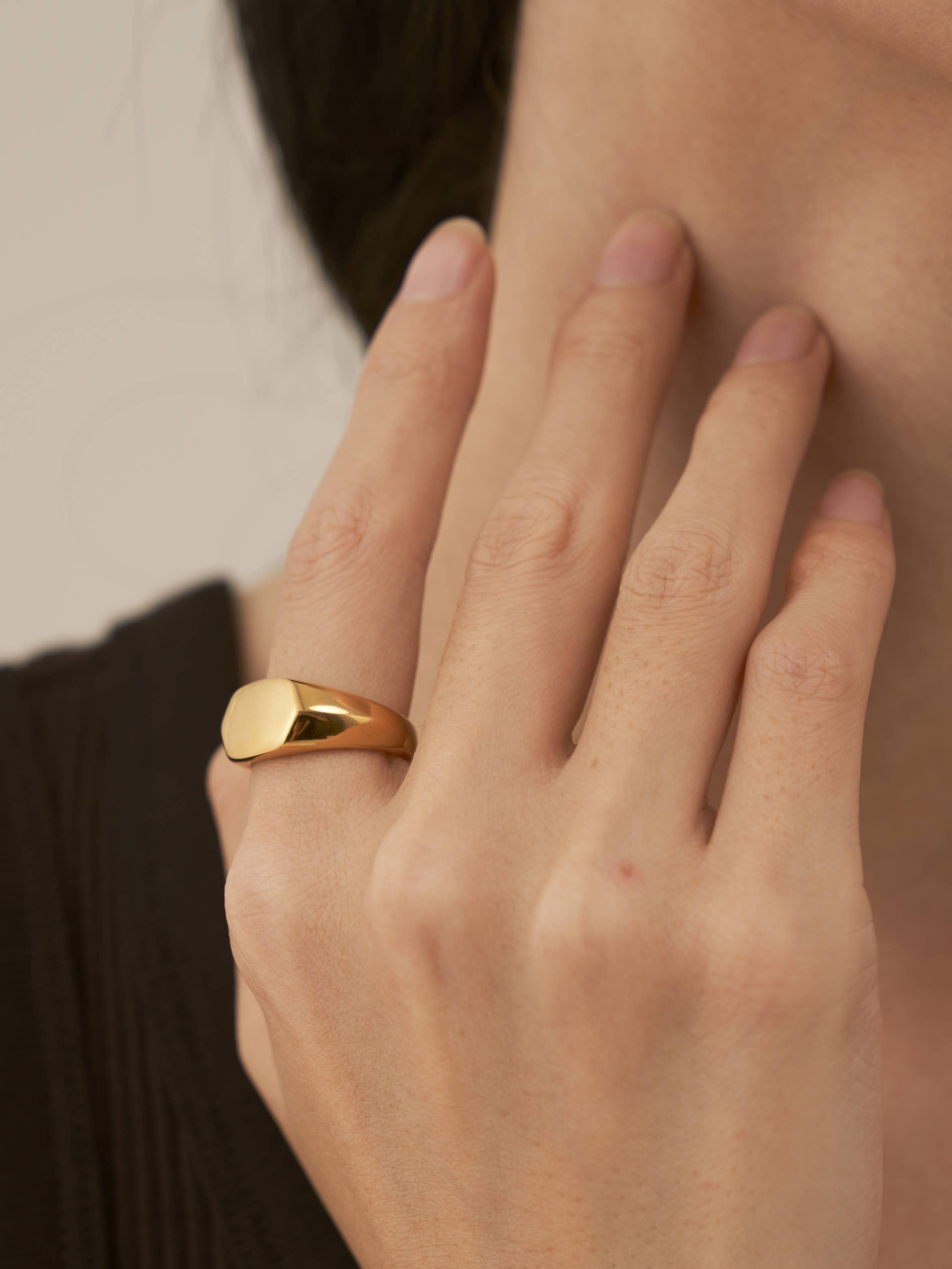 Hexagon Signet Ring – Puebla House