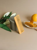 Wide Tooth Comb / Apricot