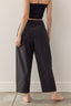 Pleated Tapered Pants / Black