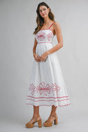 Embroidered Midi Dress / White