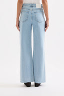 Cali Stretch Wide Leg Jeans / Sky Blue