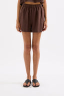 Theo Linen Short / Chocolate