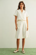 Knee Length Trouser Short / Cream