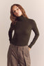 Wool Blend Lightweight Turtleneck / Dark Olive